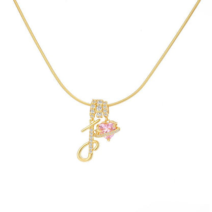 Collana con ciondolo a cuore con iniziale