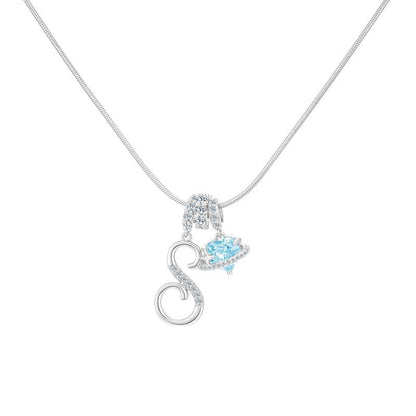 Collana con ciondolo a cuore con iniziale