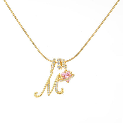 Collana con ciondolo a cuore con iniziale