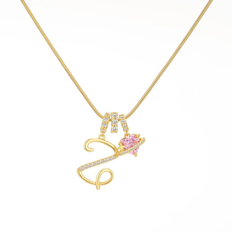 Collana con ciondolo a cuore con iniziale