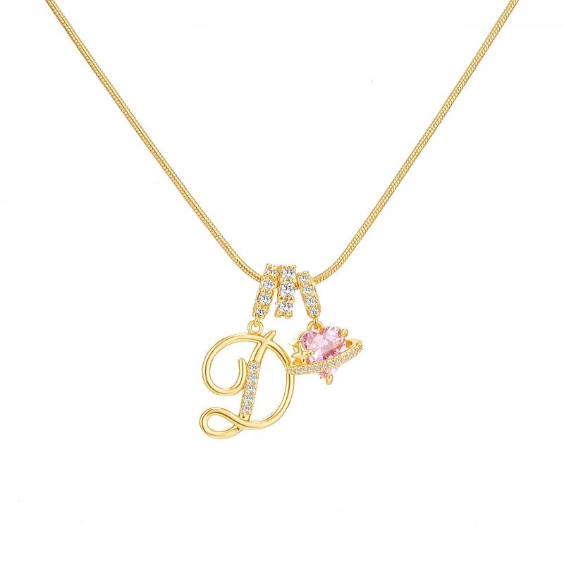 Collana con ciondolo a cuore con iniziale