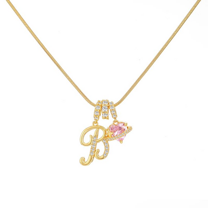 Collana con ciondolo a cuore con iniziale
